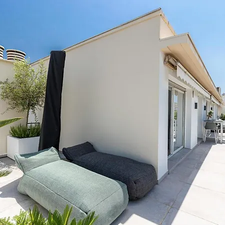 Luxurious Penthouse Rooftop Martinez Croisette Apartment