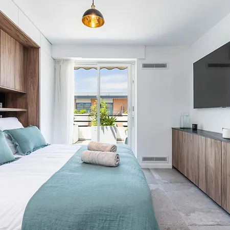 Apartment Luxurious Penthouse Rooftop Martinez Croisette Cannes
